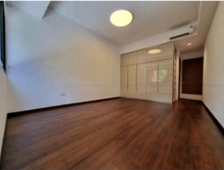 Cashew Green (D23), Terrace #454880271